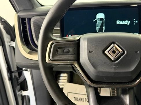 Used 2024 Rivian R1S Adventure AWD/4WD image 37