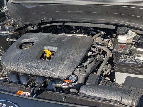 Used 2021 Kia Seltos S image 4