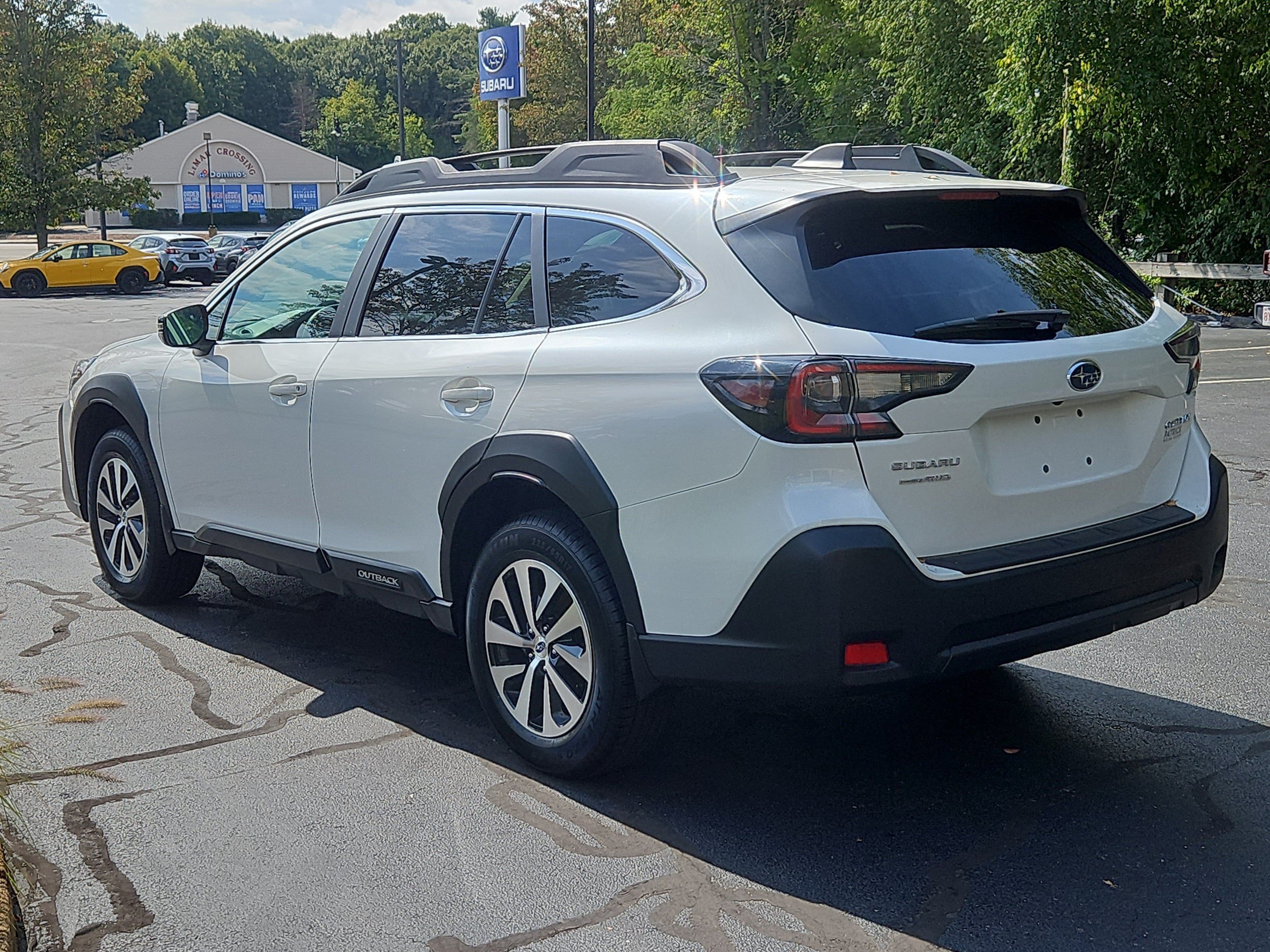 Certified 2024 Subaru Outback Premium AWD/4WD image 26