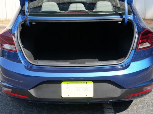 Used 2020 Hyundai Elantra SEL FWD image 9