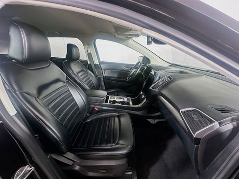 Used 2023 Ford Edge SEL image 29