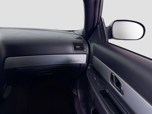 Used 2005 Ford Thunderbird RWD image 29