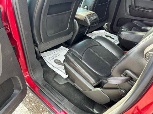 Used 2013 GMC Acadia SLT image 8