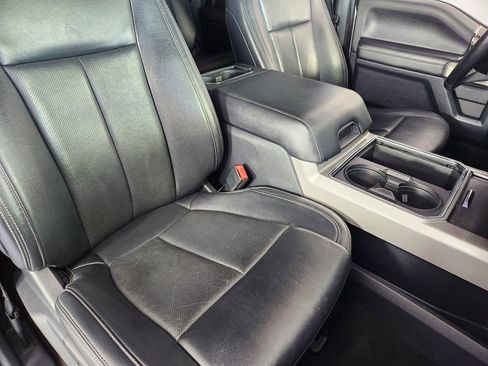 Used 2022 Ford F250 Lariat w/ Lariat Ultimate Package AWD/4WD image 11