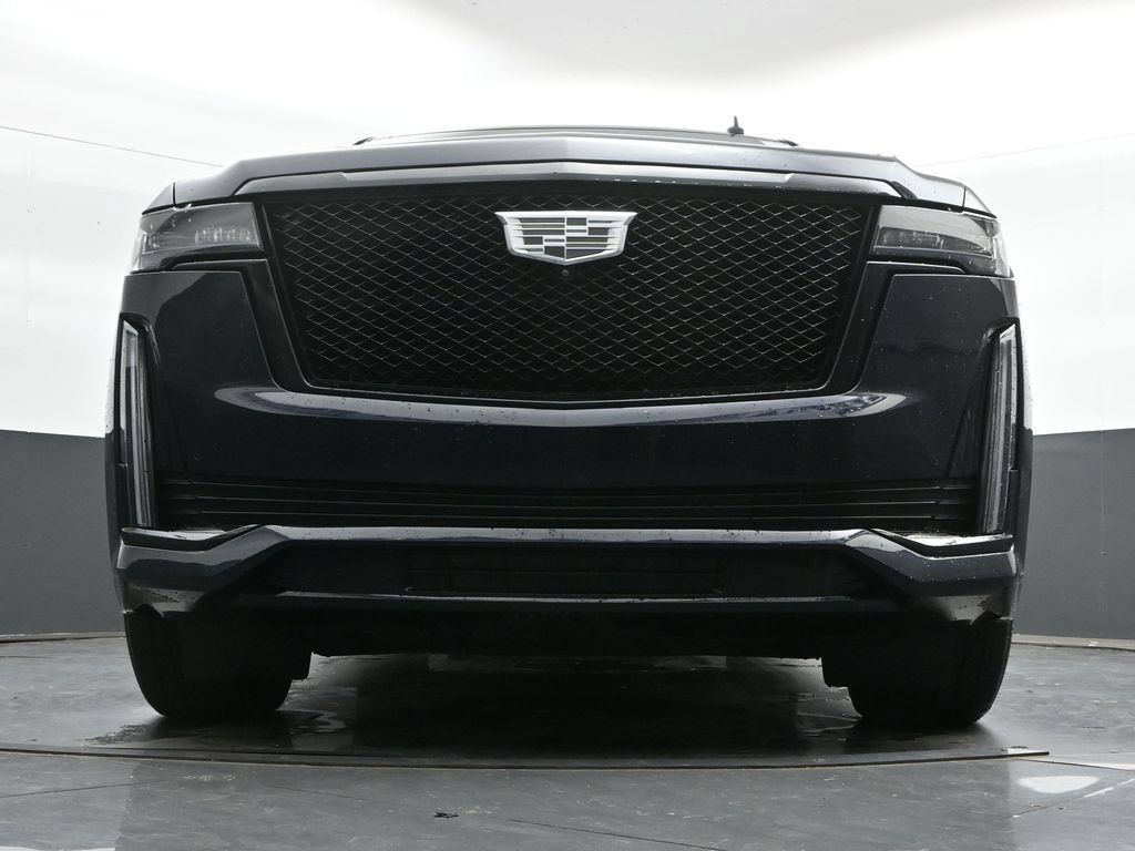 Used 2023 Cadillac Escalade ESV Sport Platinum w/ LPO, ONYX Package AWD/4WD image 46