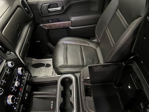 Used 2023 GMC Sierra 3500 Denali w/ Denali Ultimate Package image 35