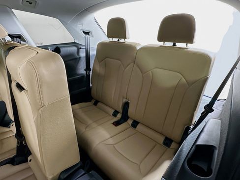 Used 2021 Audi Q7 3.0T Premium w/ Convenience Package image 29