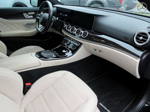 Used 2021 Mercedes-Benz E 53 AMG 4MATIC Sedan image 18