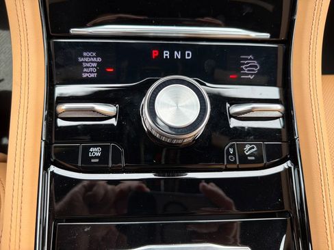 Used 2025 Jeep Grand Cherokee Summit image 41