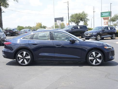 New 2025 Audi A5 2.0T Prestige image 4