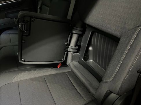 New 2026 GMC Sierra 1500 Elevation image 36