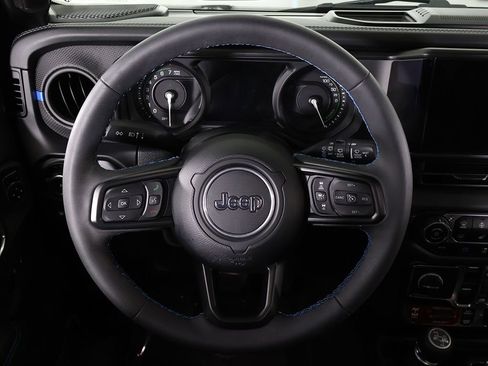 Used 2024 Jeep Wrangler Unlimited Rubicon 4xe AWD/4WD image 39
