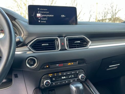 Used 2022 MAZDA CX-5 Signature image 25