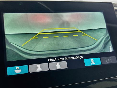 Used 2021 Honda Pilot Touring image 23