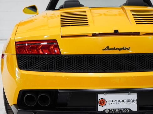 Used 2010 Lamborghini Gallardo LP 560-4 AWD/4WD image 37