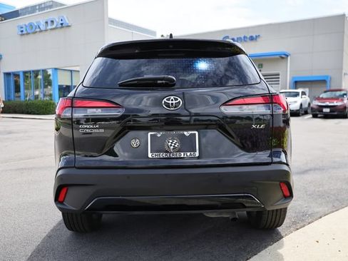 Used 2026 Toyota Corolla Cross XLE FWD image 10