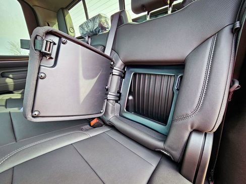 New 2026 GMC Sierra 2500 SLT w/ Max Trailering Package image 35