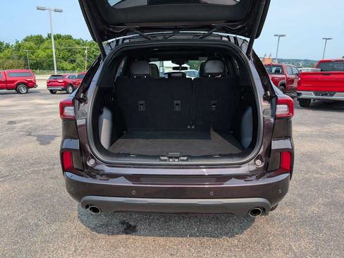 Used 2023 Ford Escape ST-Line w/ Tech Pack #1 AWD/4WD image 40