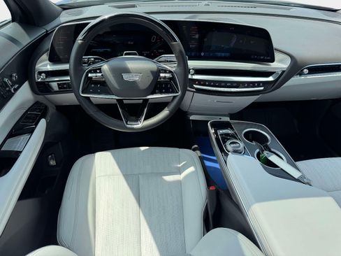 Certified 2023 Cadillac Lyriq 2WD image 2