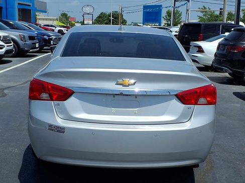 Used 2016 Chevrolet Impala LT w/ Convenience Package FWD image 38