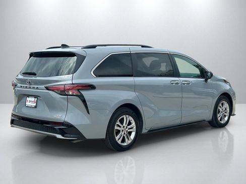 Certified 2023 Toyota Sienna XSE w/ XSE Plus Package AWD/4WD image 5