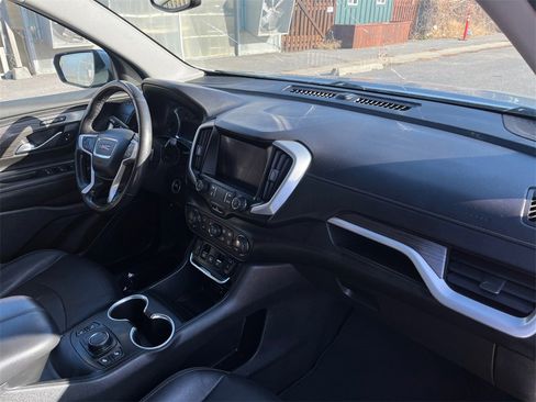 Used 2019 GMC Terrain SLT w/ Preferred Package image 16