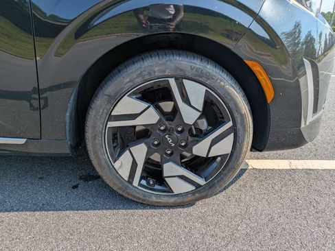 Used 2023 Kia Soul GT-Line w/ GT-Line Technology Package FWD image 11