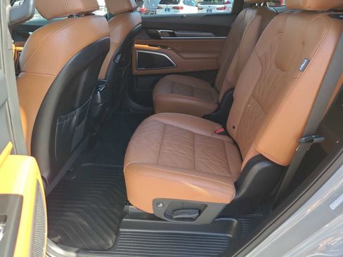 Used 2025 Kia Telluride EX X-Pro image 21