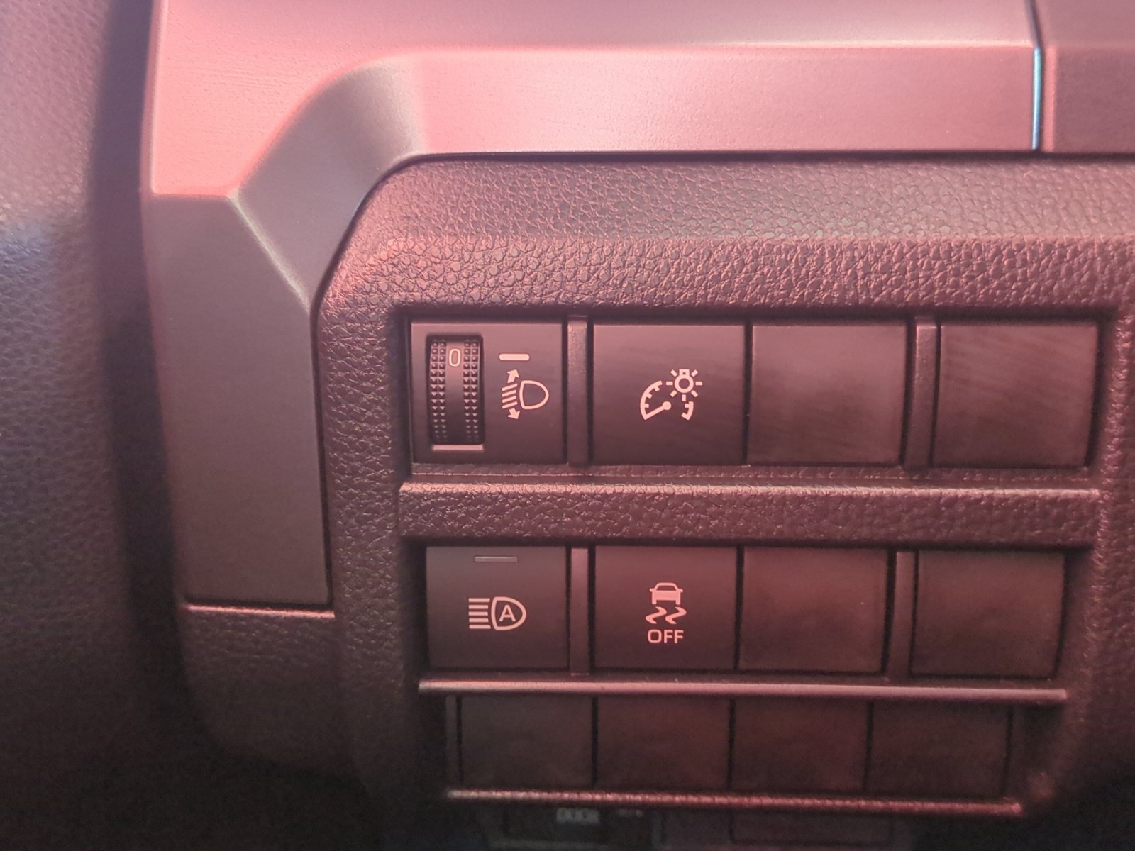 Certified 2026 Toyota Tacoma SR5 AWD/4WD image 23