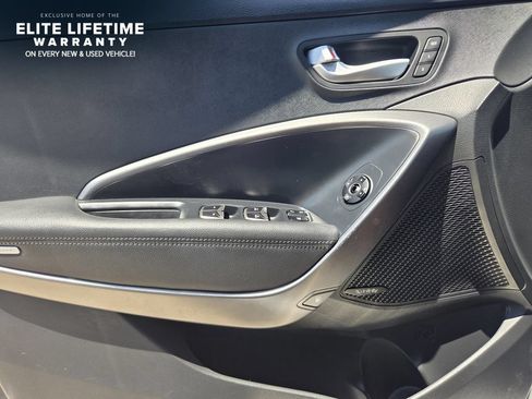 Used 2018 Hyundai Santa Fe Sport FWD image 22