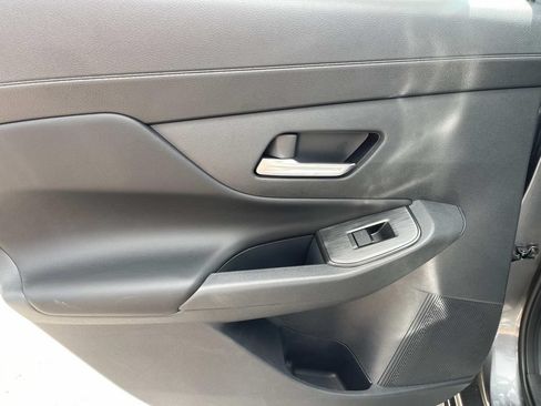 New 2026 Nissan Sentra SR w/ SR Premium Package FWD image 19