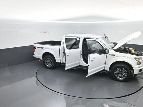 Used 2017 Ford F150 XLT w/ Equipment Group 302A Luxury AWD/4WD image 43