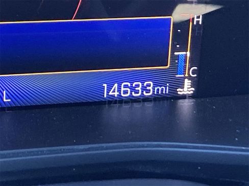 Used 2023 Chevrolet Colorado Trail Boss w/ Technology Package image 13