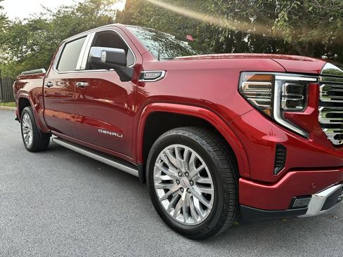Used 2022 GMC Sierra 1500 Denali w/ Denali Reserve Package AWD/4WD image 72