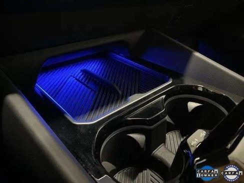 Used 2025 BMW 530i xDrive image 96