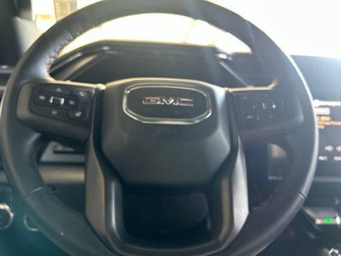 Used 2025 GMC Sierra 1500 AT4 w/ AT4 Premium Package AWD/4WD image 22