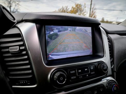 Used 2015 Chevrolet Suburban LT w/ Max Trailering Package image 31