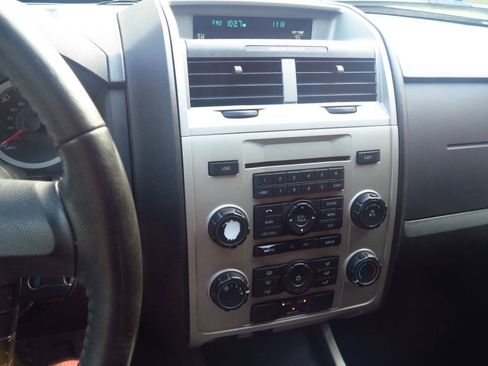 Used 2009 Ford Escape XLT FWD image 8