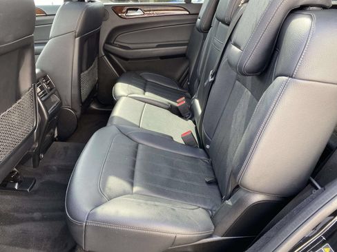 Used 2019 Mercedes-Benz GLS 450 4MATIC w/ Premium 1 Package image 11
