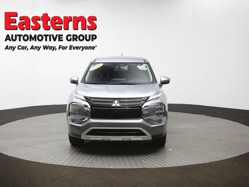 Used 2024 Mitsubishi Outlander SE image 53