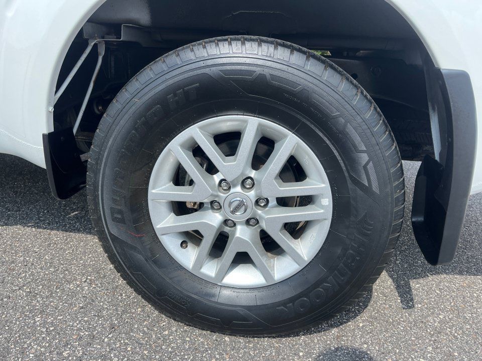 Used 2020 Nissan Frontier SV AWD/4WD image 21