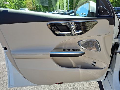 Certified 2026 Mercedes-Benz C 300 4MATIC Sedan image 12