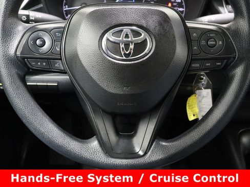 Certified 2025 Toyota Corolla LE image 21