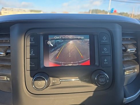 Certified 2021 RAM 1500 Big Horn image 28