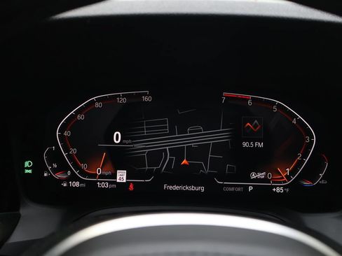 Used 2022 BMW 330i Sedan w/ M Sport Package RWD image 22