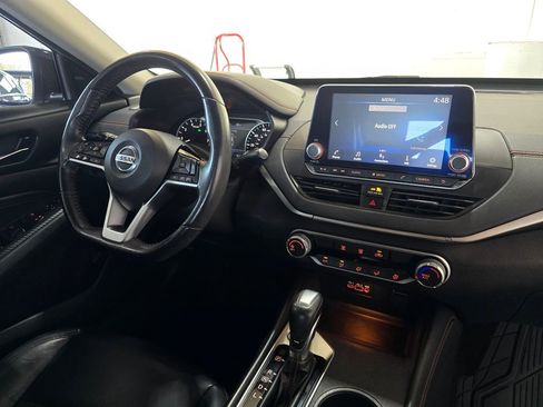 Used 2019 Nissan Altima 2.5 SR image 29