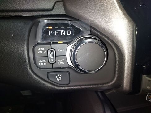 New 2026 RAM 1500 Big Horn AWD/4WD image 26