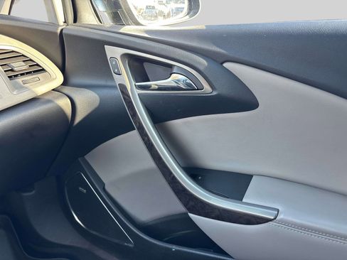 Used 2015 Buick Verano Convenience w/ Experience Buick Package image 27