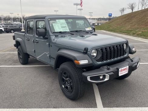 New 2026 Jeep Gladiator Sport image 2