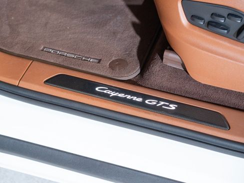 Certified 2023 Porsche Cayenne GTS AWD/4WD image 12